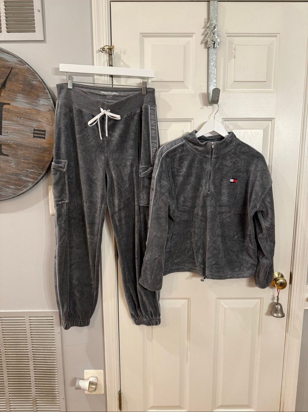 Vintage Tommy Hilfiger Gray Velour Track Suit sz M EUC